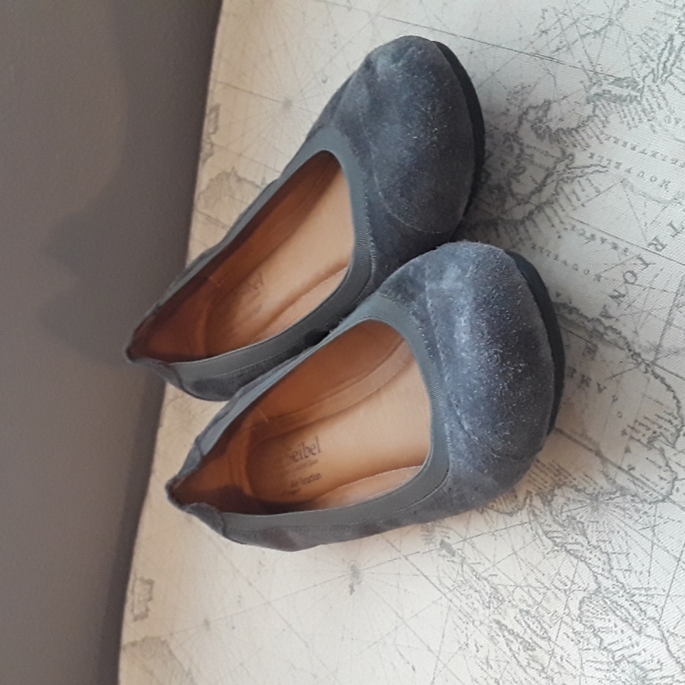 Josef Seibel Gray Suede Ballet Flat 40